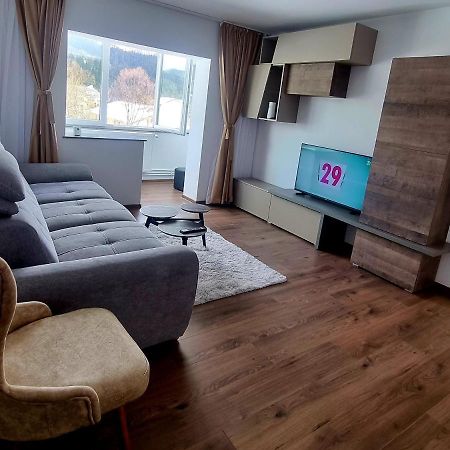 Apartament Eve Moldvahosszúmező Kültér fotó